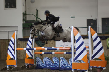 Annabel Shields is Crowned Winner of the SEIB Winter Novice Qualifier at Bishop Burton College